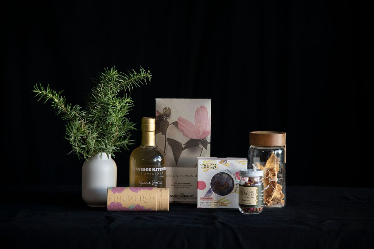 foodie favorites included in gift box