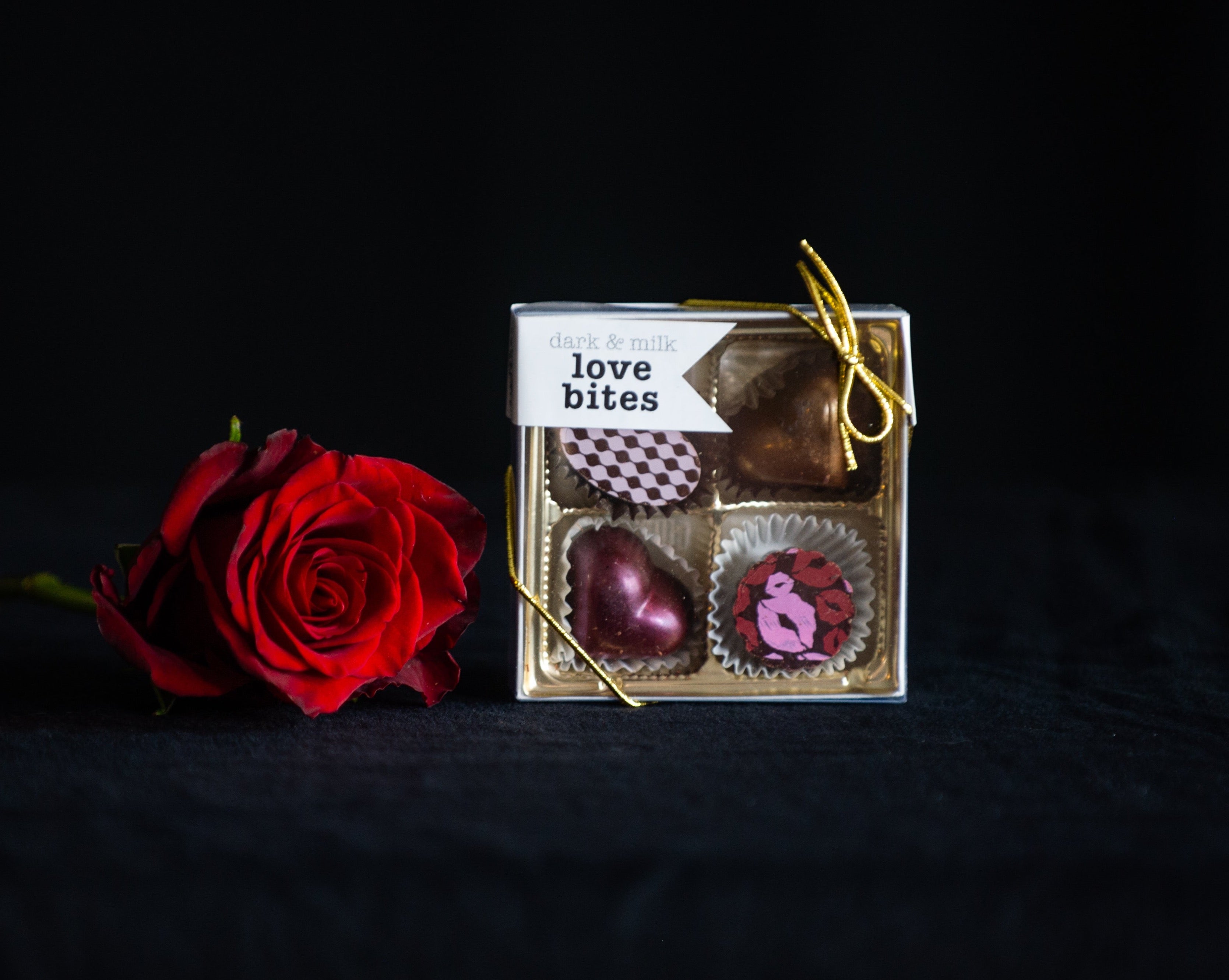 Love bites set of 4 milk chocolates