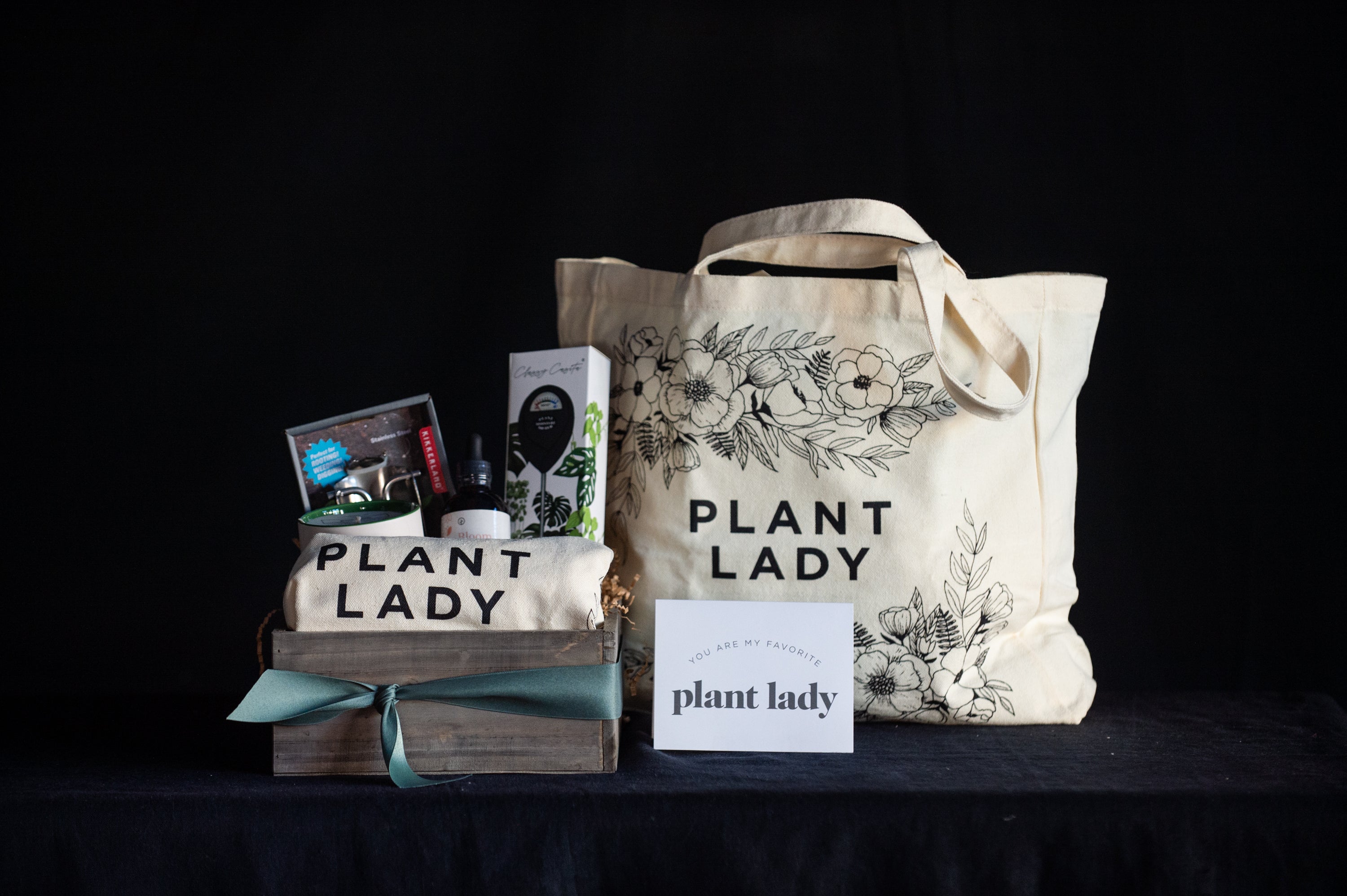 Giftset for the Plant lady in your life with plant and garden tools