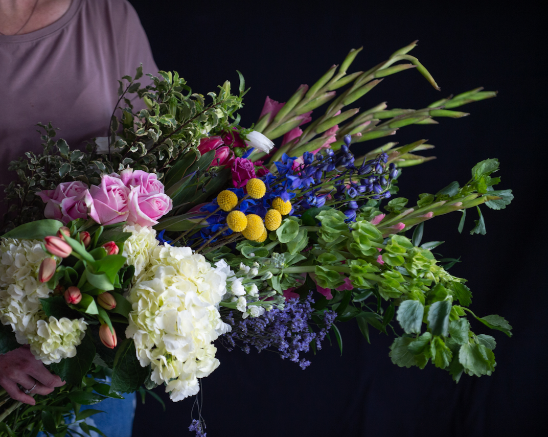 5 gallon bucket of premium seasonal stems  